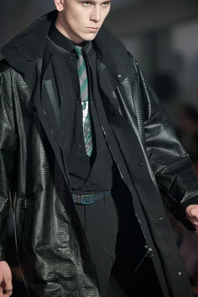 Look 62